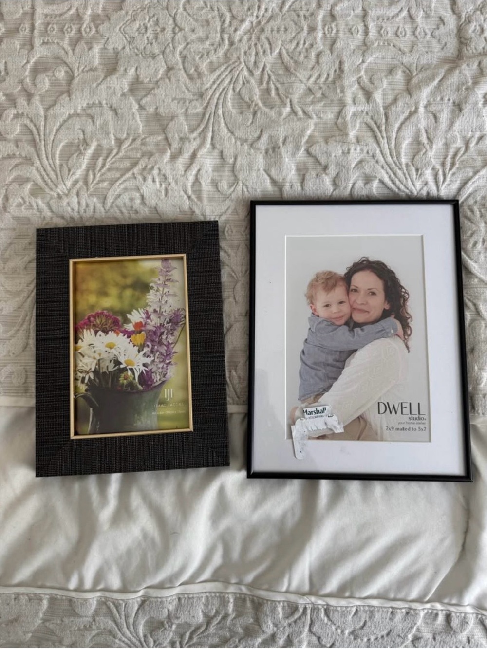 dwell Black and Gold Accent Picture Frame Set
